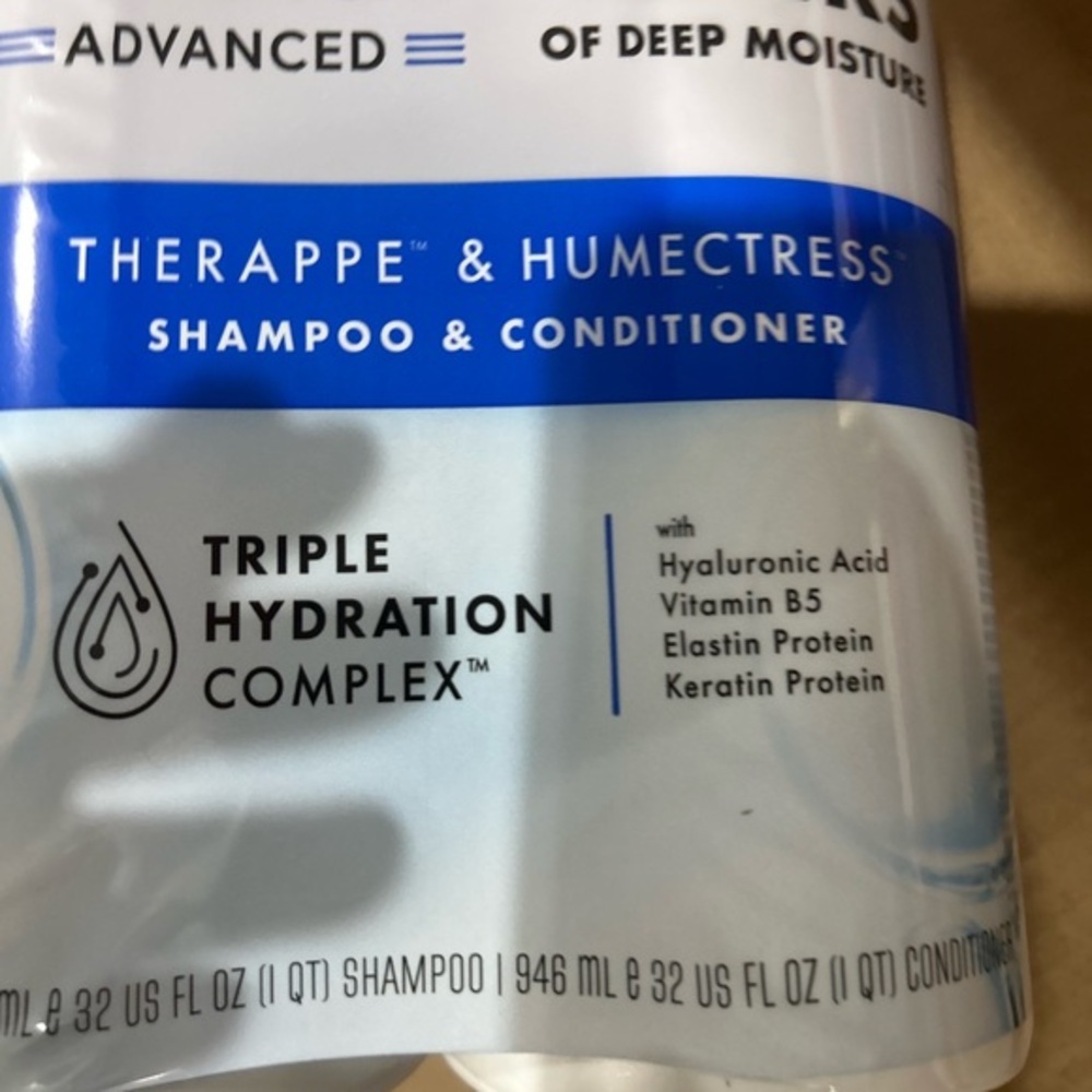 Nexxus: Humectress Conditioner and Advanced Therappe Shampoo 32 Oz Set - Picture 6 of 7